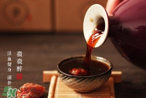 女兒紅可以加熱喝嗎？女兒紅用什么容器加熱最好