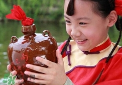 女兒紅可以直接喝嗎？女兒紅可以兌酒喝嗎？