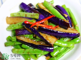 四季豆可以和茄子一起炒嗎？四季豆和茄子能一起煮嗎？