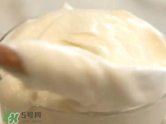 一點點奶蓋怎么做 一點點奶蓋的做法 一點點奶蓋怎么做 一點點奶蓋的做法