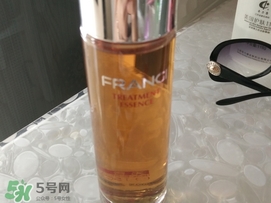 frangi芙蓉肌女神水男生可以用嗎? frangi芙蓉肌女神水男生可以用嗎?