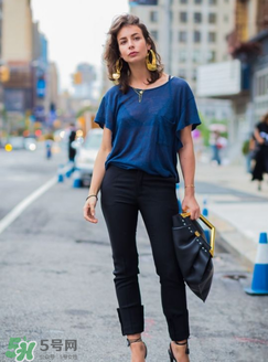 上身胖的人適合穿什么衣服？上身胖下身瘦的人穿衣技巧