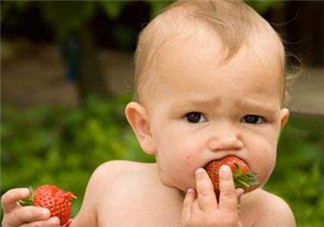 嬰兒吃藥可以混在奶粉里面吃嗎？嬰兒吃藥怎么吃？