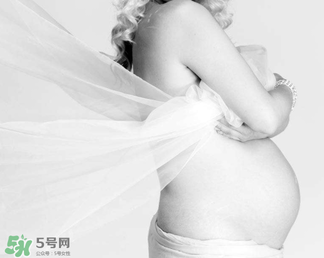 孕婦能用花露水嗎？花露水對孕婦有影響嗎？