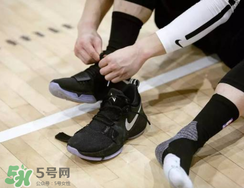 nike pg1上腳怎么樣？耐克pg1籃球鞋測評(píng)