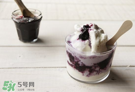 藍莓和牛奶可以一起吃嗎？吃完藍莓可以喝牛奶嗎？