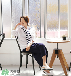 七分闊腿褲搭配什么鞋子？七分闊腿褲搭配鞋子圖片