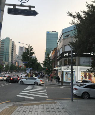 去韓國(guó)買什么化妝品 韓國(guó)什么化妝品值得買 去韓國(guó)買什么化妝品 韓國(guó)什么化妝品值得買