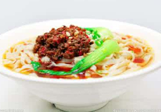 油潑面是哪里的特殊美食？油潑面是什么面