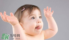 夏季寶寶長(zhǎng)痱子怎么辦？怎么預(yù)防寶寶長(zhǎng)痱子？