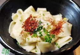 油潑面要過水嗎？油潑面要不要過水？