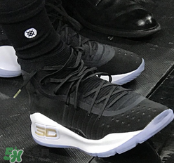 under armour curry4黑金怎么樣？庫里總決賽戰(zhàn)靴客場配色諜照曝光