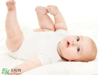 寶寶被蚊子咬后腫很大怎么辦？蚊子包消腫的方法