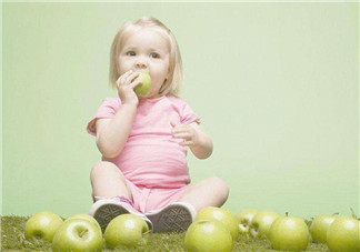 夏季寶寶厭食怎么辦？夏天寶寶不肯吃飯?jiān)趺崔k？