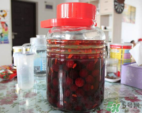 楊梅和枸杞可以一起泡酒嗎？楊梅和枸杞泡酒的功效