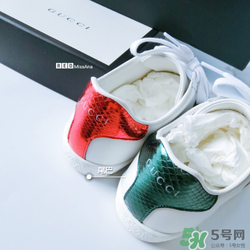 gucci小白鞋偏碼嗎？古馳小白鞋尺碼偏大嗎？