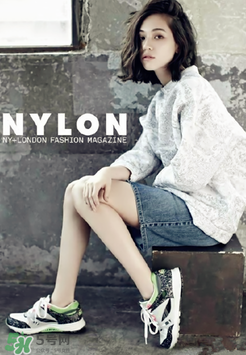 牛仔半裙配什么上衣？牛仔半裙搭配圖片