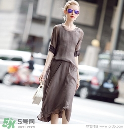 7月份穿什么衣服？七月份穿衣搭配