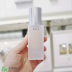 2017新款rmk粉底液區(qū)別_2017rmk粉底液有哪些 2017新款rmk粉底液區(qū)別_2017rmk粉底液有哪些