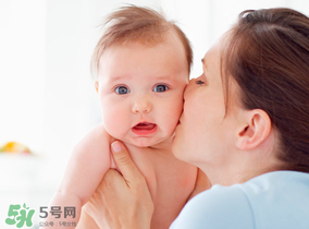 喜寶杏仁油怎么樣？喜寶杏仁按摩油怎么用？