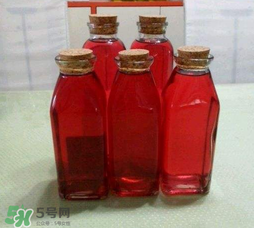 泡楊梅酒要放多少糖？泡楊梅酒放多少冰糖？