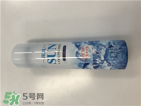 loveindesert冰感水晶防曬噴霧評測_心得_體驗 loveindesert冰感水晶防曬噴霧評測_心得_體驗