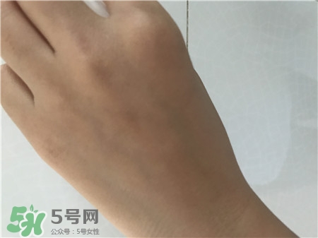 loveindesert冰感水晶防曬噴霧評測_心得_體驗 loveindesert冰感水晶防曬噴霧評測_心得_體驗