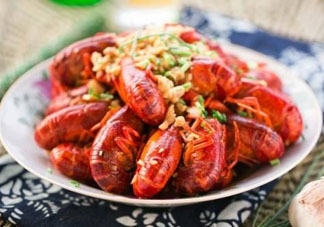 潛江小龍蝦有什么特色？潛江龍蝦節(jié)是每年什么時(shí)候？