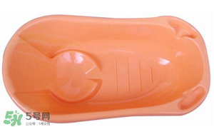 嬰兒浴盆怎么用？嬰兒浴盆使用方法說明