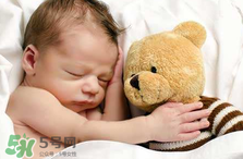 產(chǎn)后開奶乳房脹痛怎么緩解？產(chǎn)后開奶乳房脹痛怎么辦？