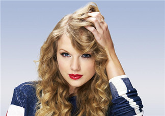 水果姐向霉霉求和 水果姐和霉霉為什么不和