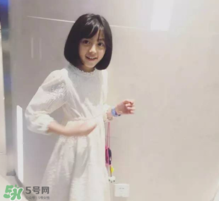 小蘋(píng)果安琪兒微博 小蘋(píng)果安琪兒照片