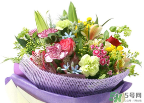 父親節(jié)可以送花嗎？父親節(jié)送什么花最合適？