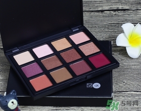 ismine伊姿蔓是什么牌子？伊姿蔓眼影色號試色