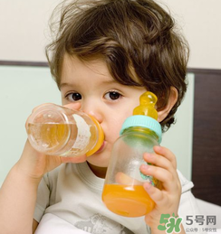 寶寶能喝酸梅湯嗎？酸梅湯寶寶能喝嗎？