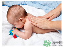 夏天寶寶發(fā)燒能開(kāi)空調(diào)嗎？寶寶發(fā)燒能不能吹空調(diào)？