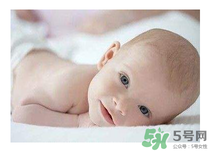 夏天嬰兒房空調溫度多少合適？有新生兒空調開多少度？