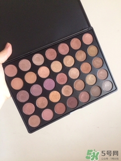 ismine伊姿蔓是什么牌子？伊姿蔓眼影色號試色