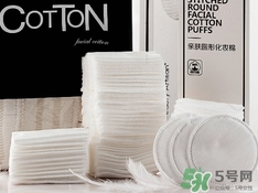 化妝棉卸妝要打濕嗎？卸妝棉卸妝要不要打濕》