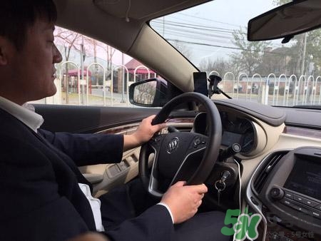 夏天學(xué)車怎么防曬?夏天練車怎么防曬? 夏天學(xué)車怎么防曬?夏天練車怎么防曬?