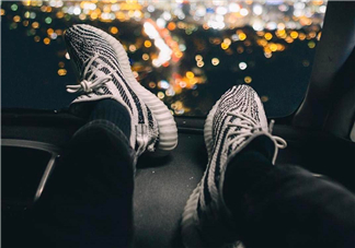 adidas yeezy 350 v2 boost zebra白斑馬什么時候重新發(fā)售？