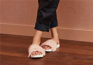ugg royale小毛王拖鞋怎么買？ugg小毛王拖鞋在哪買？