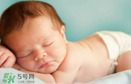 哄寶寶睡覺的方法 怎么做能讓寶寶睡得快 哄寶寶睡覺的方法 怎么做能讓寶寶睡得快