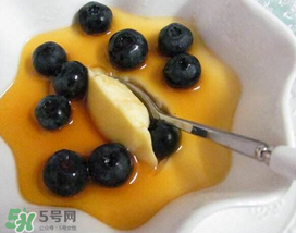 藍莓和雞蛋能一起吃嗎？藍莓能和雞蛋一起吃嗎？