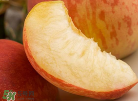 水蜜桃和牛奶可以一起吃嗎？牛奶和水蜜桃可以同時(shí)吃嗎？