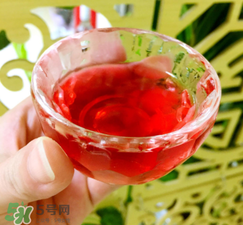 楊梅酒可以放蜂蜜嗎？蜂蜜楊梅酒怎么泡制？