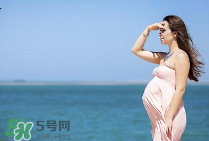 孕婦能用爽身粉嗎？孕婦能用爽身粉擦腳嗎？