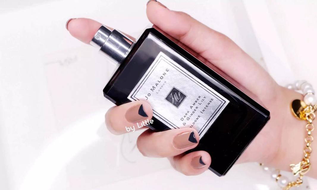 美甲DIY教程圖解 diy美甲步驟和解說(shuō)圖 美甲DIY教程圖解 diy美甲步驟和解說(shuō)圖