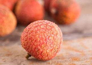 荔枝用什么藥水保鮮？吃荔枝為什么要用鹽水泡