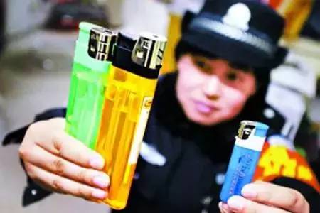 電蚊拍可以帶上火車嗎？電蚊拍可以帶上動(dòng)車嗎？